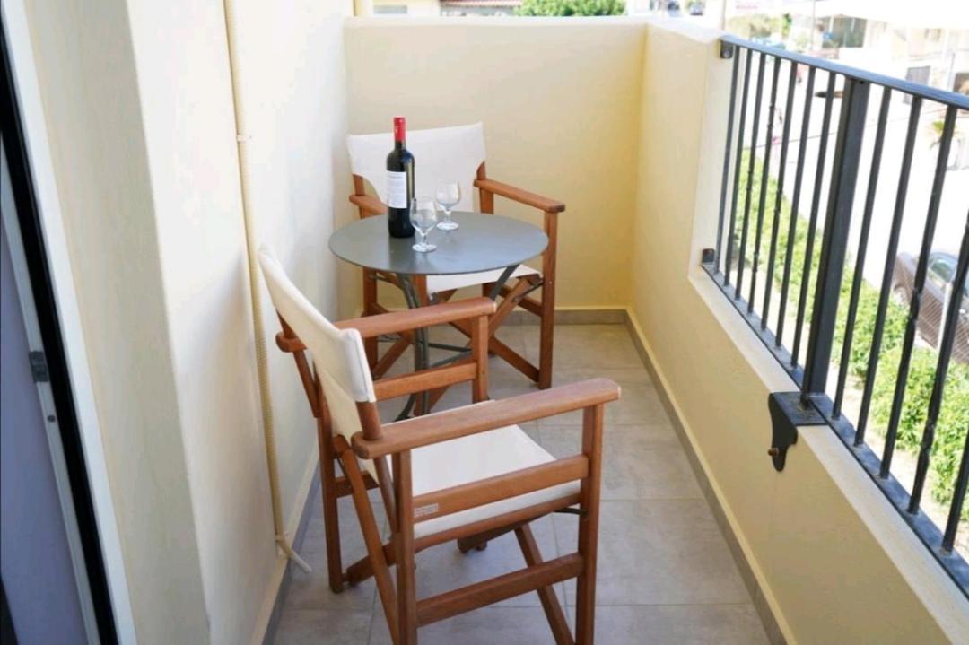 Apartments By The Sea Gazi Exterior photo
